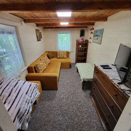 Domek Nad Rzeka Сasa de vacaciones Lacko (Nowy Sacz)