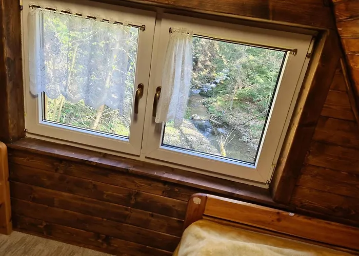 Domek Nad Rzeka * Lacko (Nowy Sacz)