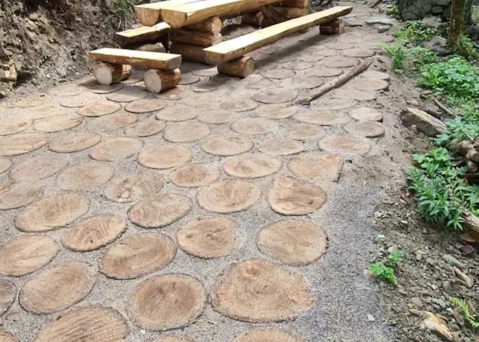 Domek Nad Rzeka * Lacko (Nowy Sacz)